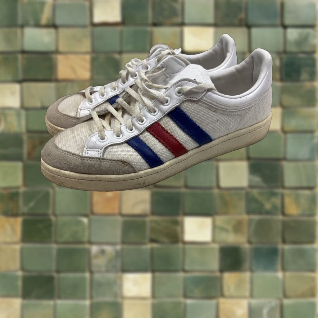 Adidas Adidas Originals Americana Low Royal Scarle EF2508 Sneaker Men US 11 White Mens Shoes Sneaker Royal 90s? Size US 11 / EU 44 - 1 Thumbnail