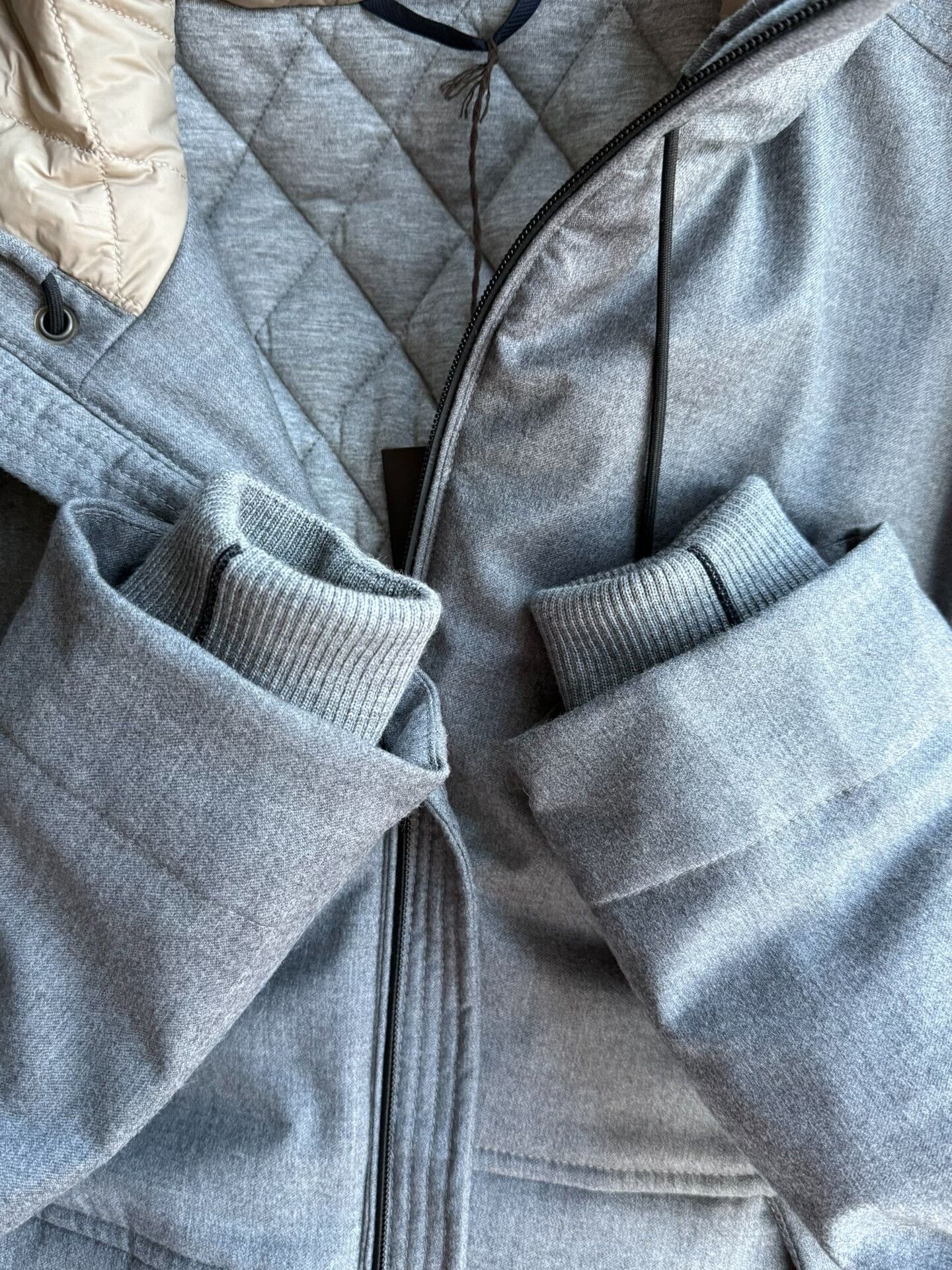 Peserico gray wool parka coat with hood Size US L / EU 52-54 / 3 - 7 Thumbnail