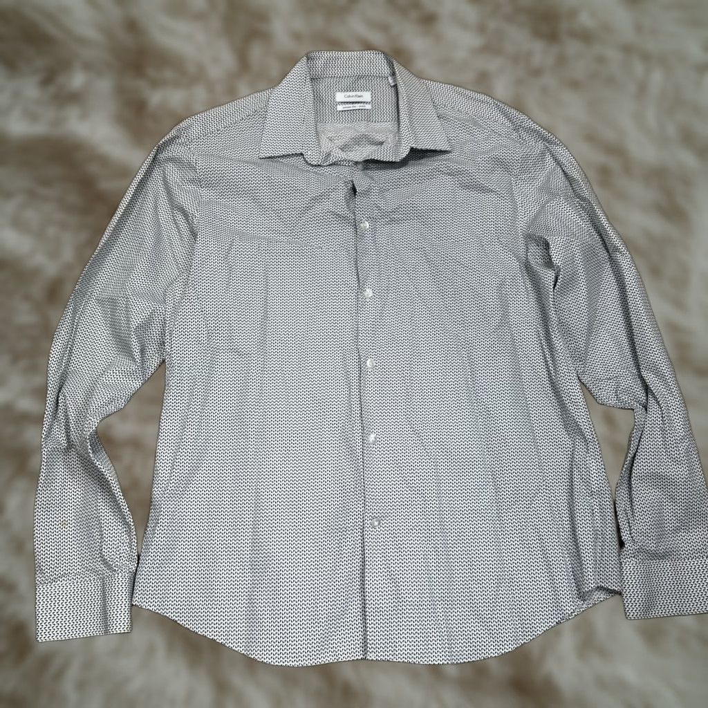 Calvin Klein Calvin Klein Shirt Slim Stretch Long Sleeve Button-Up L Gray Mens XS-XL Style: 16-16.5 Size US L / EU 52-54 / 3 - 1 Thumbnail