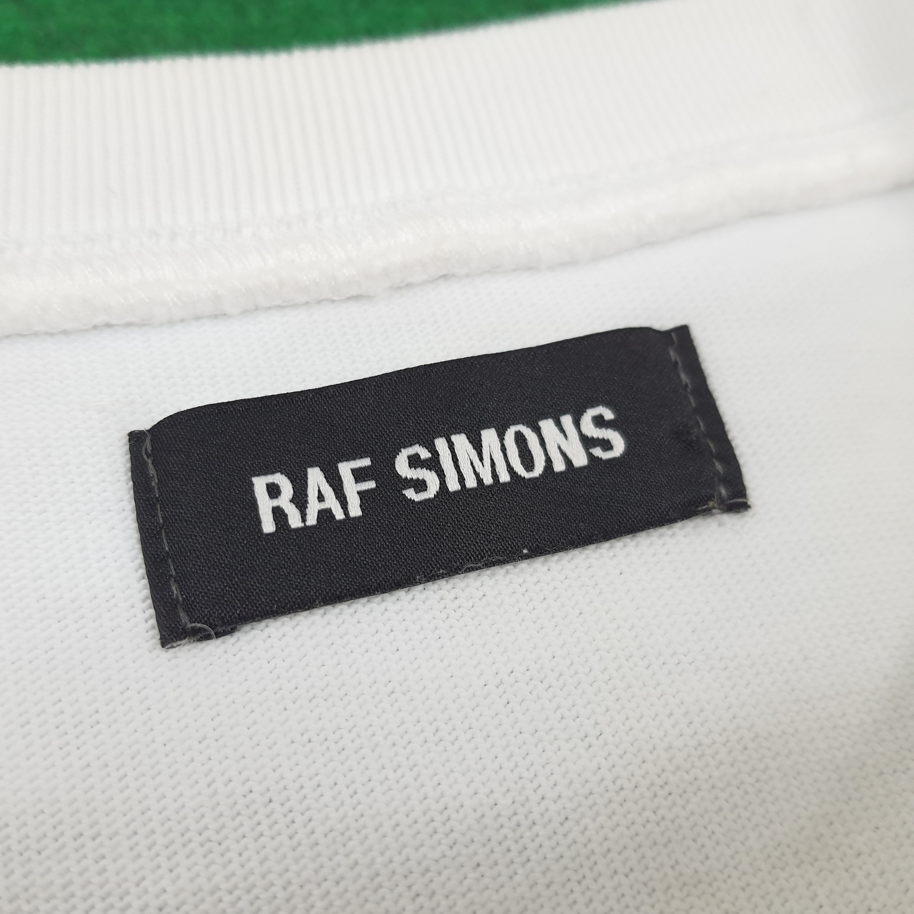Designer Vintage Raf Simons T-shirt Size US L / EU 52-54 / 3 - 8 Thumbnail