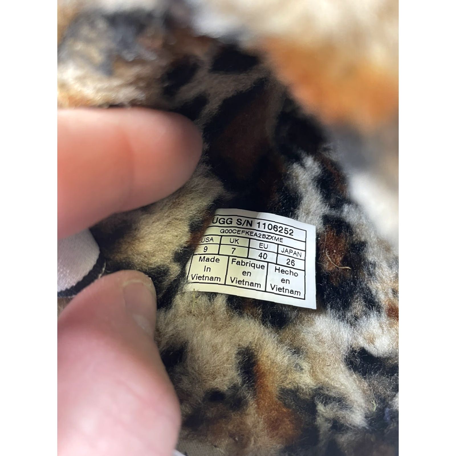 Ugg UGG Australia Fluff Yeah Leopard Moccasin Slipper Slip On Sandal Women US 9 / EU 40 / UK 7 Amphora Shearling Slipper Leopard Size US 7 / IT 37 - 3 Thumbnail