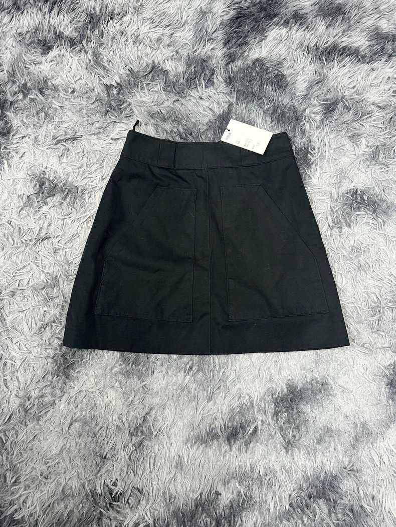 Prada Prada Women's shorts 2502-Nextarrow Size 37" - 1 Thumbnail