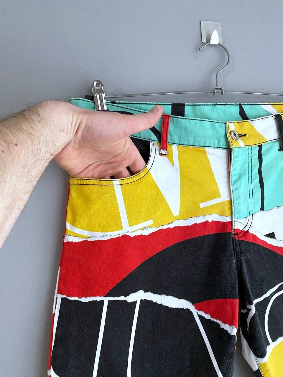 Designer × Moschino RARE MOSCHINO COUTURE Multicolor Print Men's Pant, W34 / L30 Size US 34 / EU 50 - 9 Thumbnail