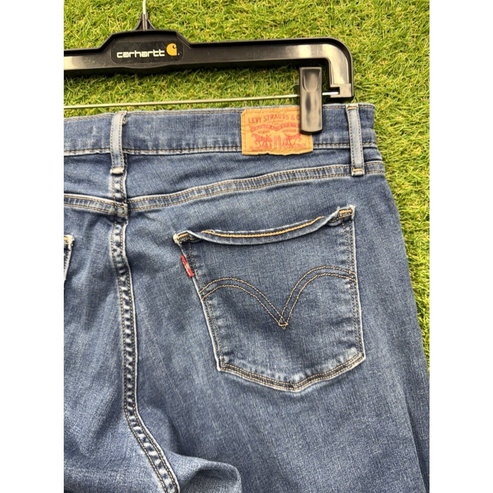 Levi's Levis Jeans Womens 32 Blue Medium Wash Denim Stretch 32x28 Bootcut Curvy Size 24" / US 00 / IT 34 - 4 Thumbnail