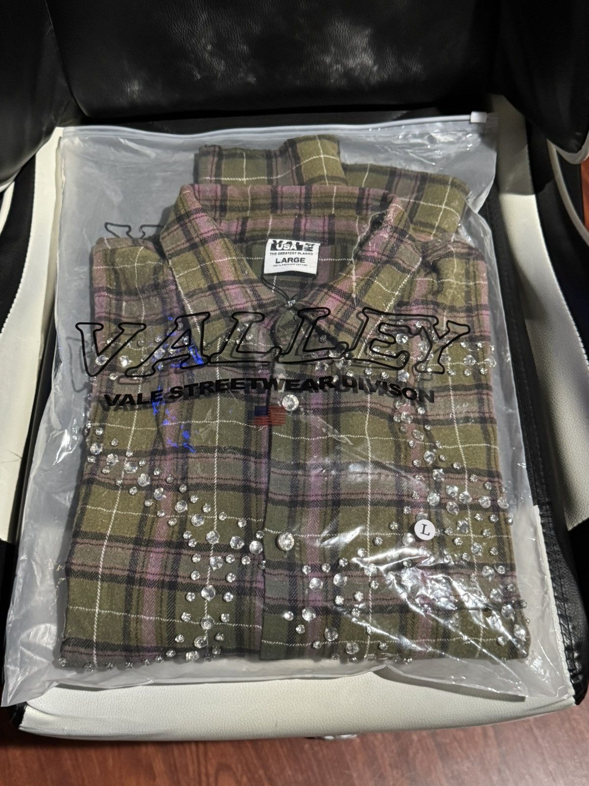 Vale Green Fever Flannel | Vale Size US L / EU 52-54 / 3 - 2 Thumbnail