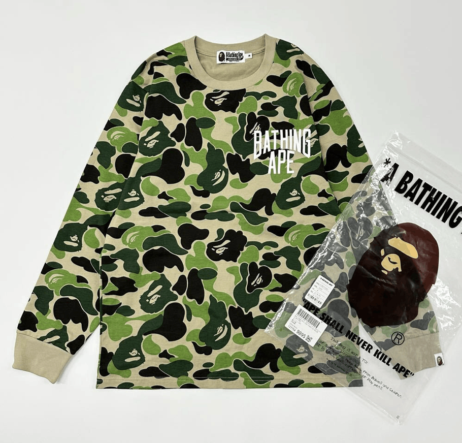 Bape A Bathing Ape BAPE ABC Camo NYC One Point LS Tee Size US M / EU 48-50 / 2 - 1 Thumbnail