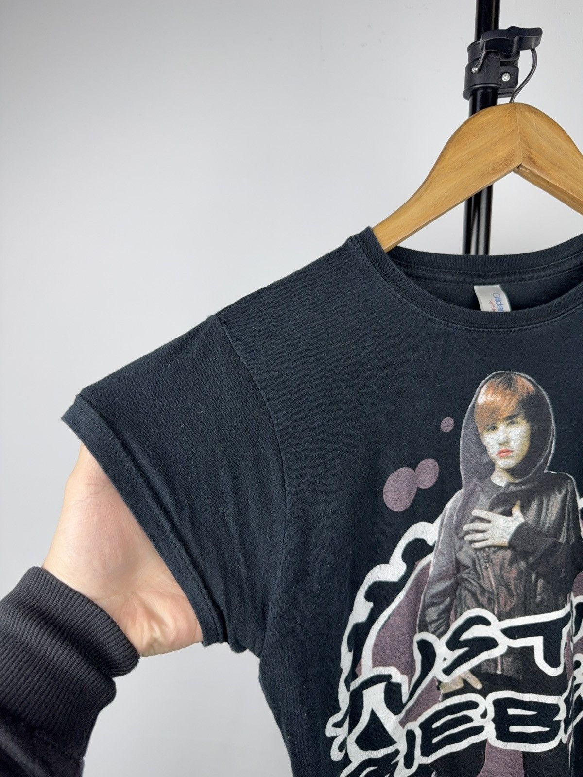 Justin Bieber Justin Bieber Graphic T Shirt Womens M Pop Music Merch Size M / US 6-8 / IT 42-44 - 3 Thumbnail