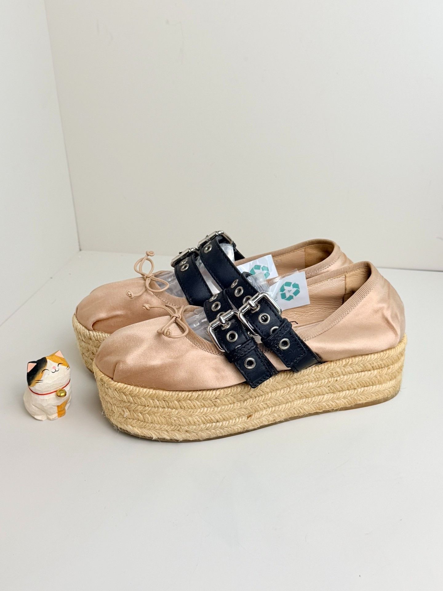 Miu Miu Miu Miu Sandals us_7 Women Size US 7 / IT 37 - 1 Thumbnail