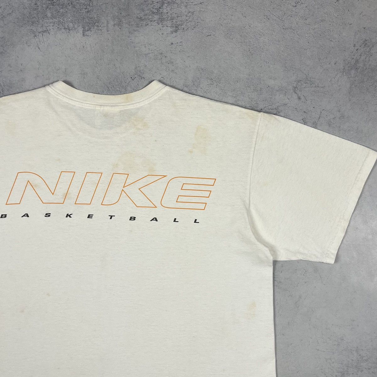 Nike Vintage Nike Basketball y2k distressed T shirt 90’s Size US M / EU 48-50 / 2 - 3 Thumbnail