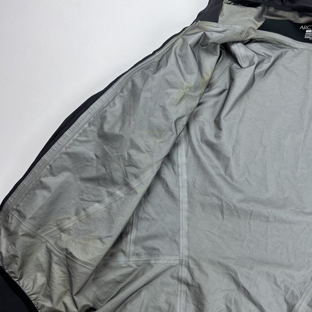 Arc'teryx × Goretex Arcteryx Norvan goretex trail jacket Size S / US 4 / IT 40 - 6 Thumbnail