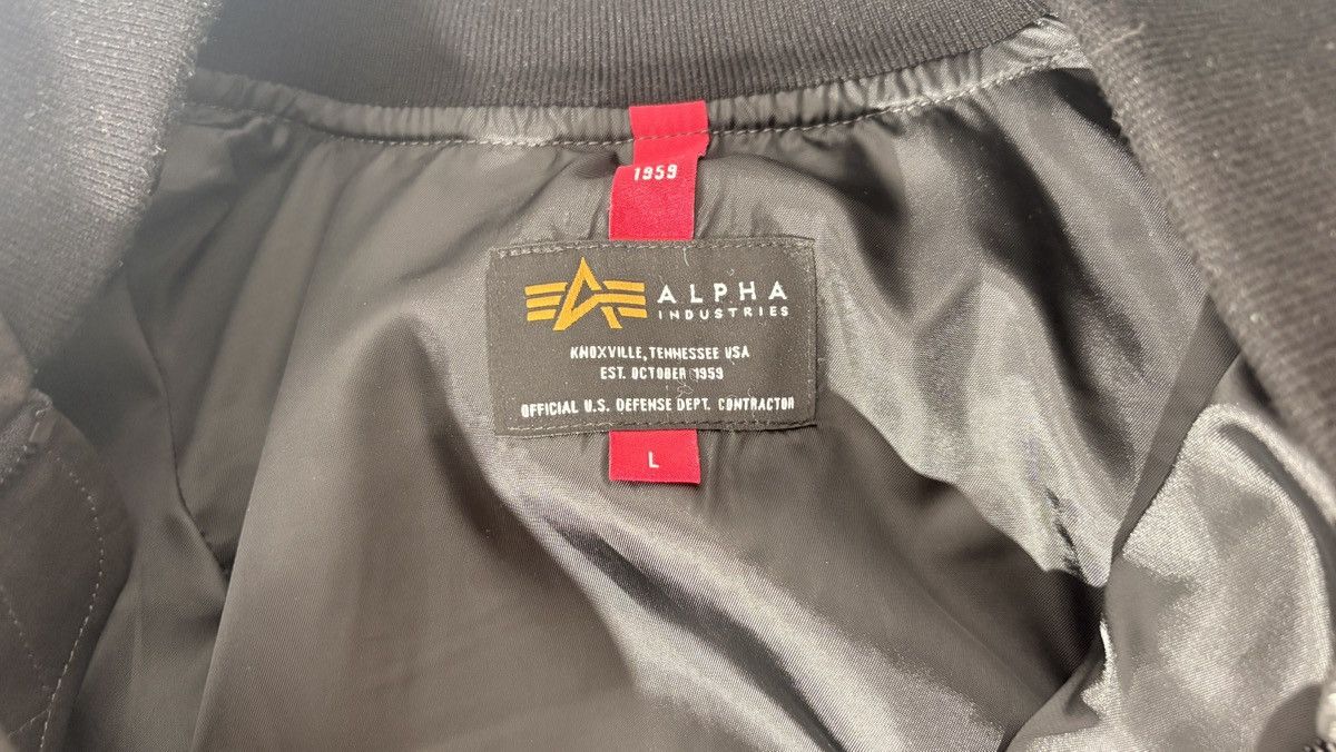 Alpha Industries Alpha industries japan exclusive faux leather bomber Size US L / EU 52-54 / 3 - 3 Thumbnail
