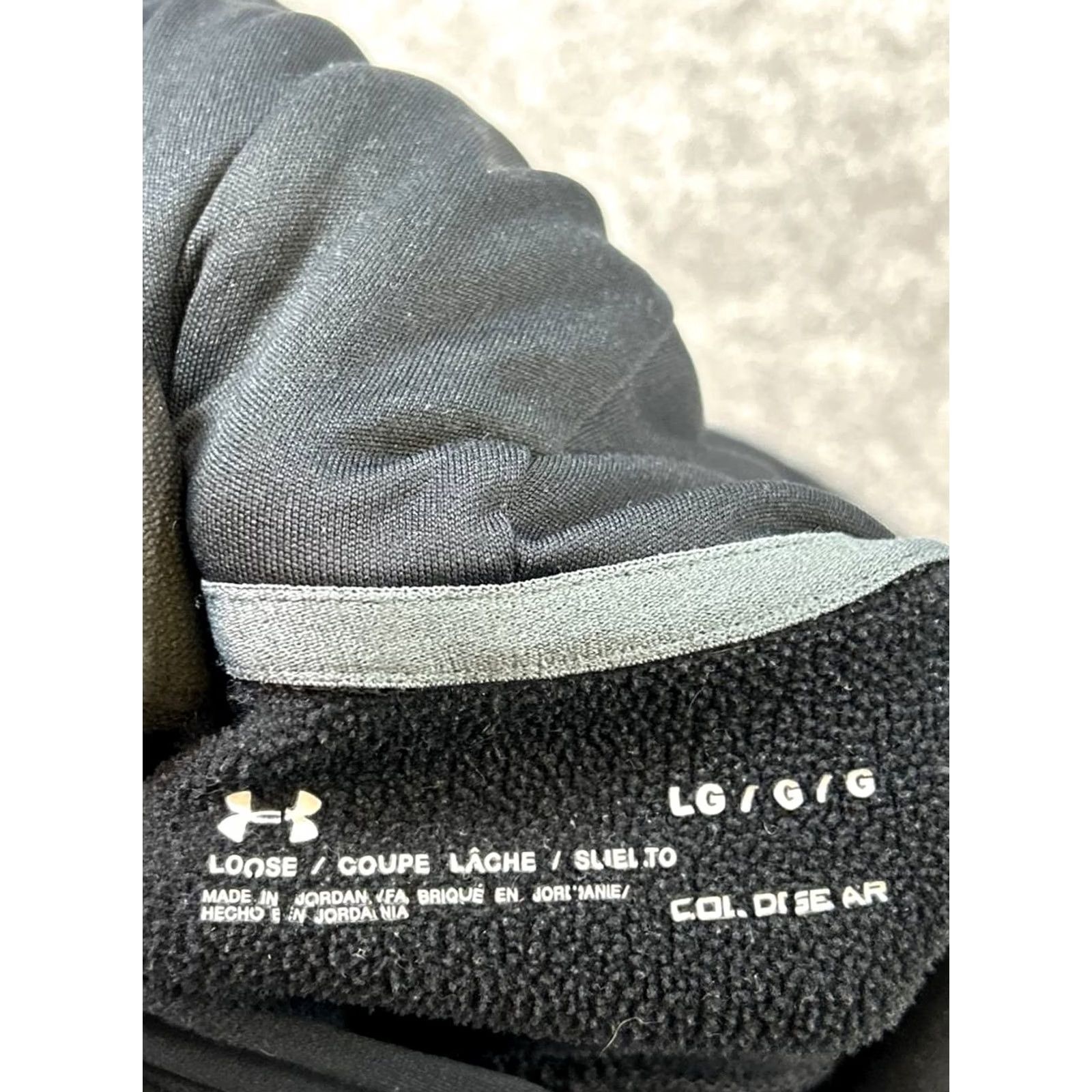 Under Armour Under Armour Hoodie Mens Large Black Running Pullover Size US L / EU 52-54 / 3 - 3 Thumbnail