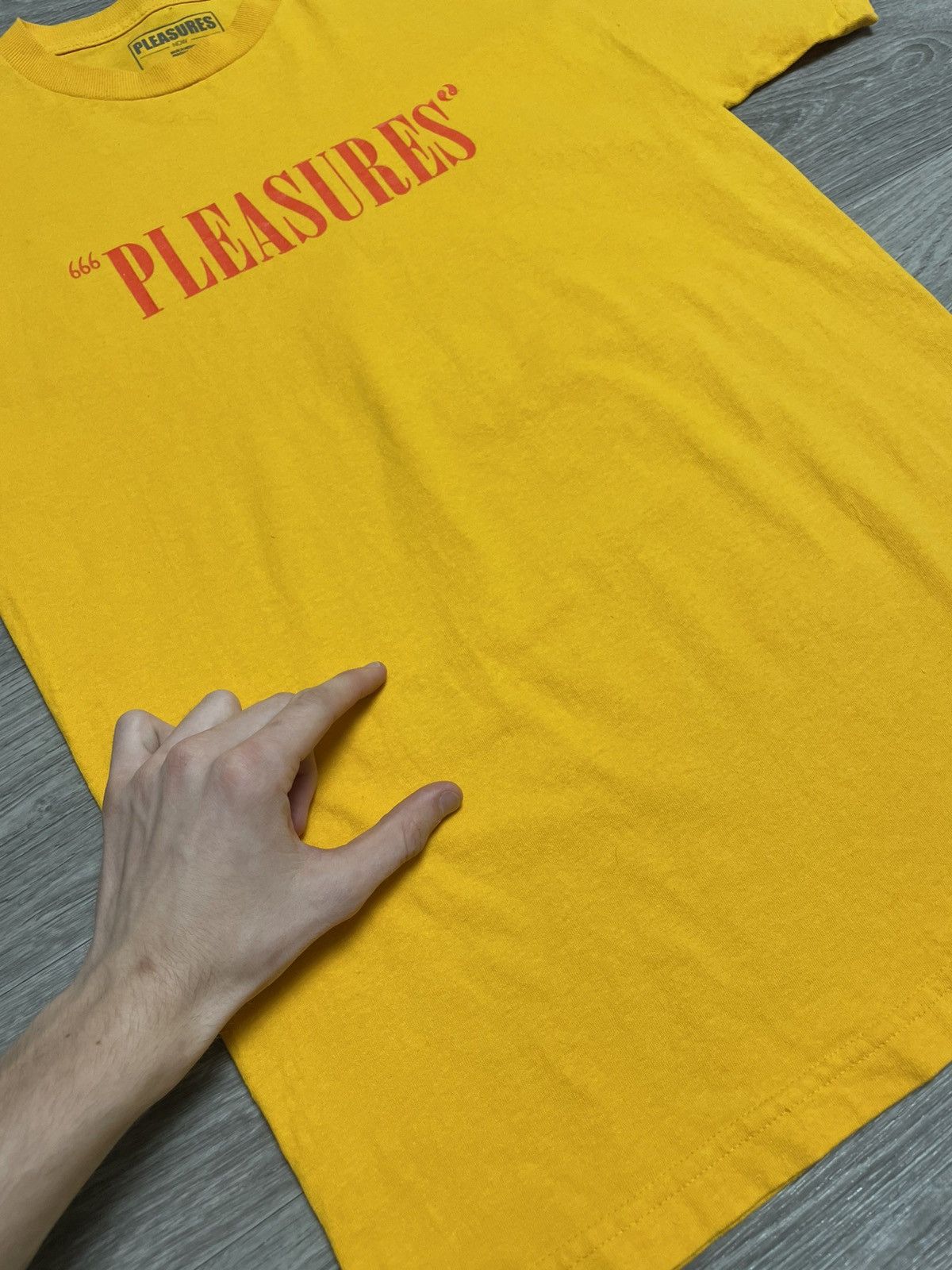 Pleasures Pleasures Now Mark Of The Beast Red Logo Tee 666 Yellow M Size US M / EU 48-50 / 2 - 5 Thumbnail