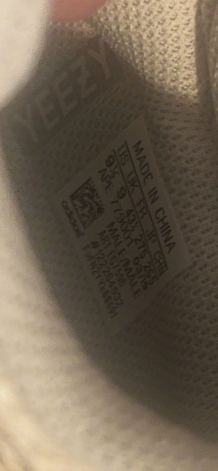 Yeezy Yeezy Boost 700 Salt DS 9.5 w/ Box & Tags Size US 9.5 / EU 42-43 - 12 Thumbnail