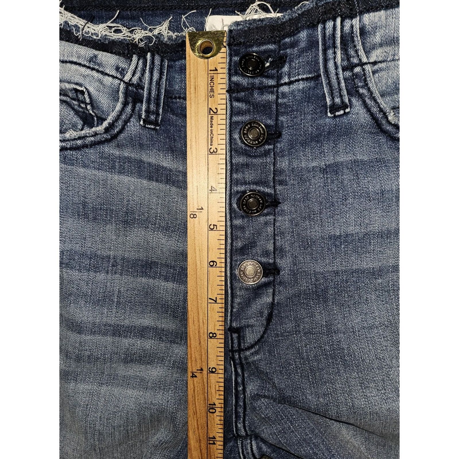 Vintage VINTAGE KanCan Jeans Womens 11/29 Blue High Rise Button Fly Distressed Raw Hem Denim Size 32" / US 10 / IT 46 - 5 Thumbnail