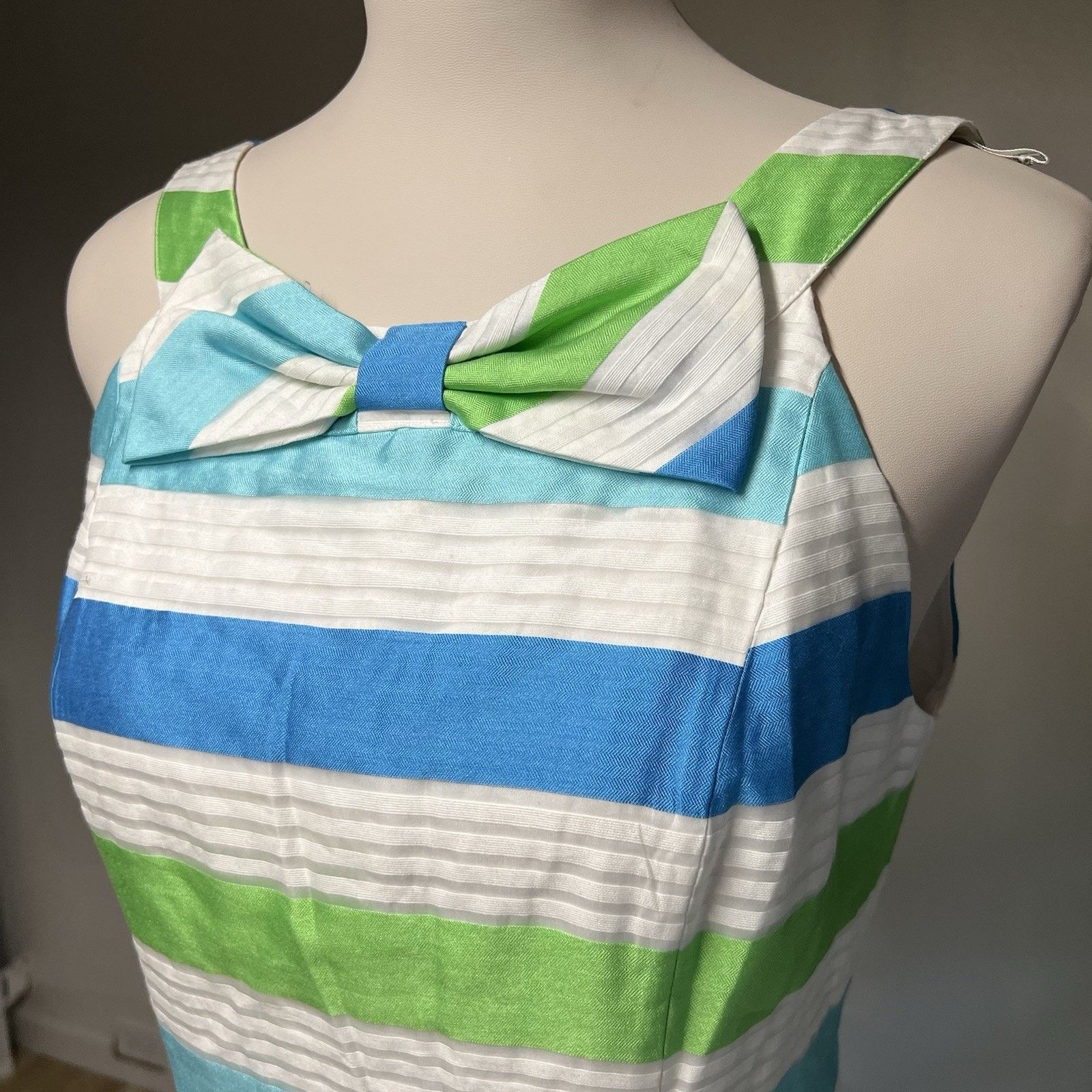 Lilly Pulitzer $288 Lilly Pulitzer (6) Silk Henley Mod Stripe Sheath Dress Size M / US 6-8 / IT 42-44 - 3 Thumbnail