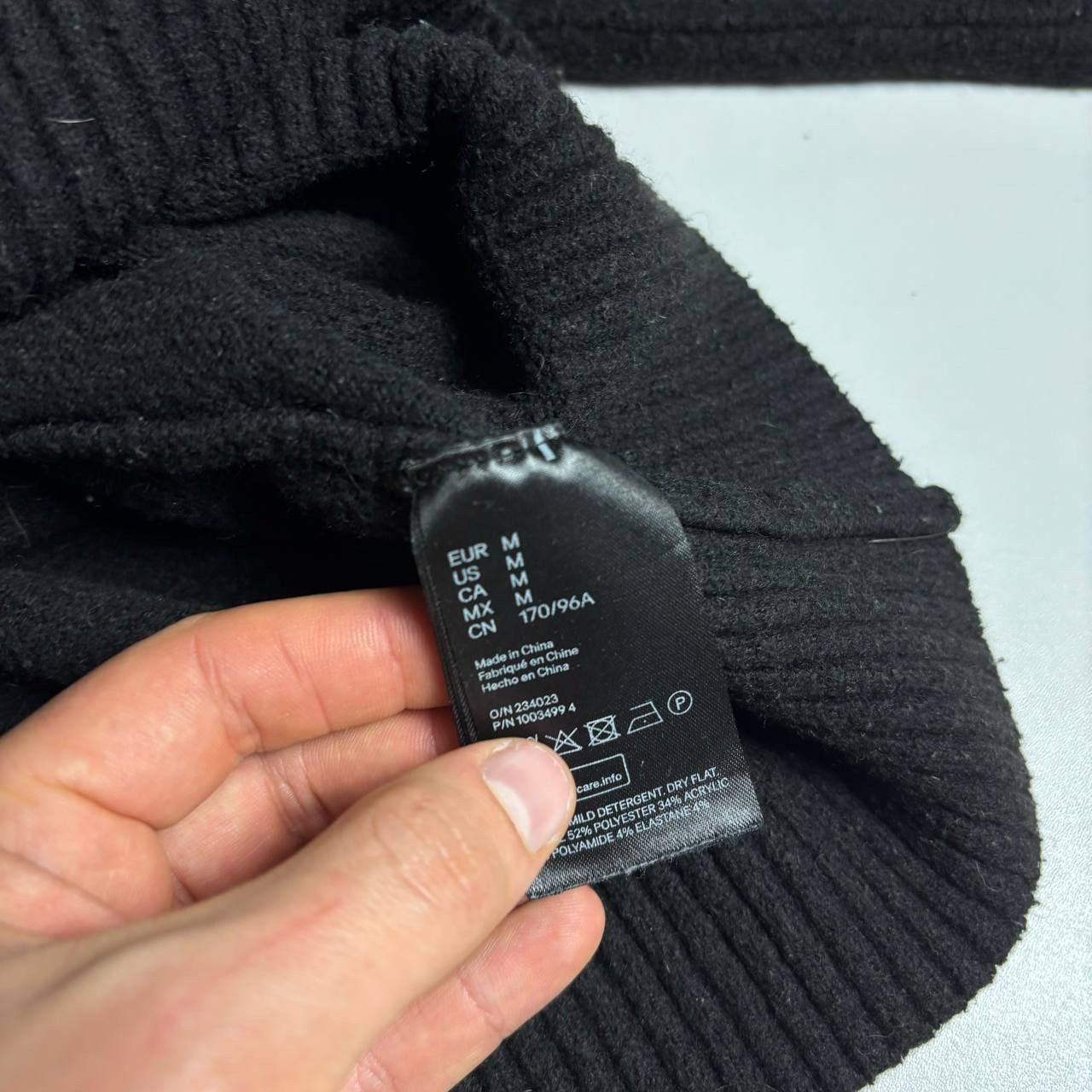 No Fear Women’s No Fear Sweater-Hoodie Size:M Size M / US 6-8 / IT 42-44 - 5 Thumbnail