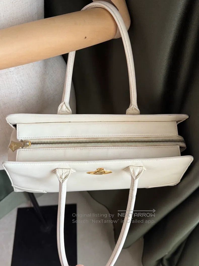 Vivienne Westwood Vivienne Westwood size os Vintage Saturn White Briefcase Size ONE SIZE - 6 Thumbnail