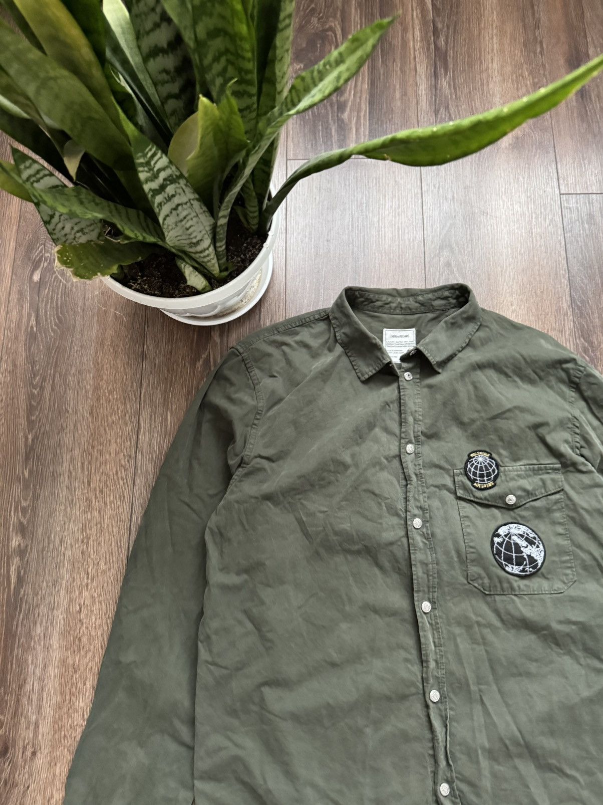 Zadig & Voltaire Zadig & Voltaire men's 44 Military dark green long sleeve shirt Size US S / EU 44-46 / 1 - 2 Thumbnail