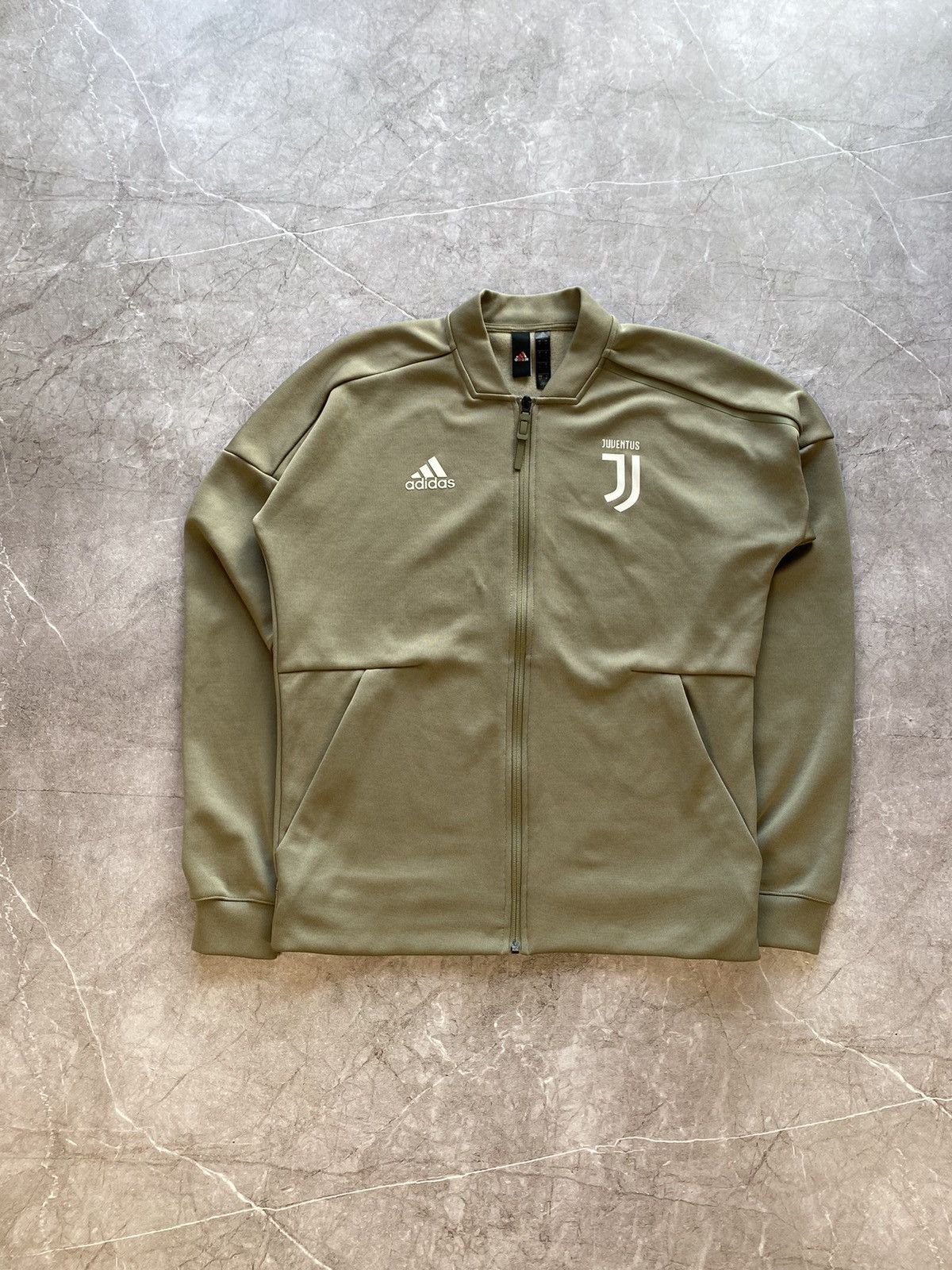 Adidas × Vintage Classic Adidas Juventus 2018 Soccer Bomber Jacket Full Zip Size US S / EU 44-46 / 1 - 2 Thumbnail