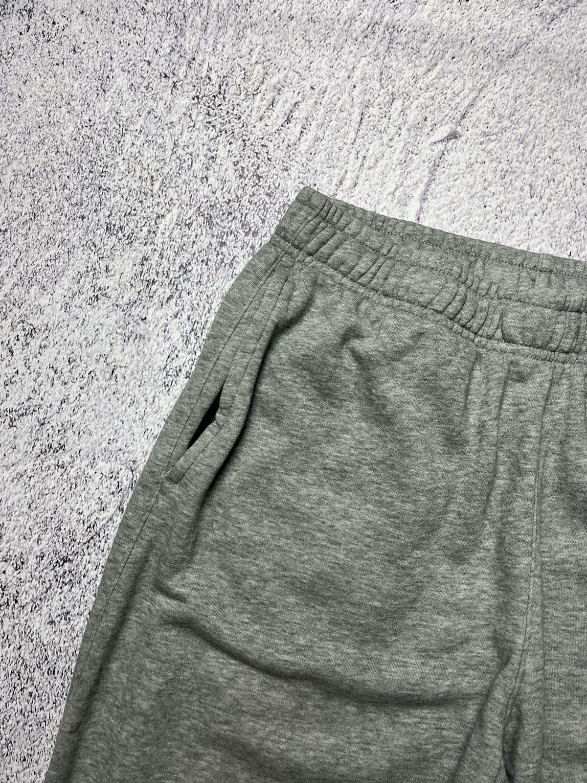 Nike Mens Nike Basic Sweatpants Grey Y2K ACG Jordan Size US 32 / EU 48 - 4 Thumbnail