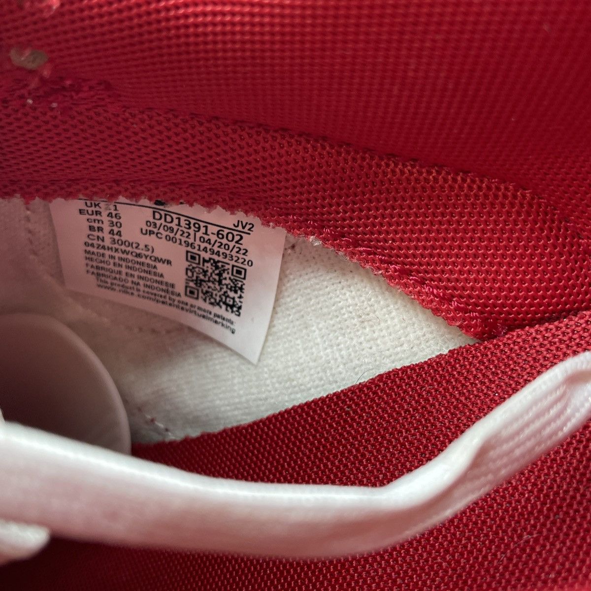Nike Dunk low gym red Size US 12 / EU 45 - 8 Thumbnail
