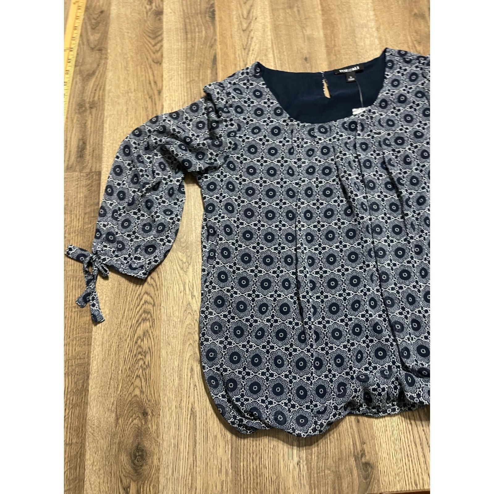 Vintage Roz And Ali Shirt Women’s Small Blue 3/4 Sleeve Allover Print T-Shirt Casual Regular Size Small Womens Size S / US 4 / IT 40 - 3 Thumbnail