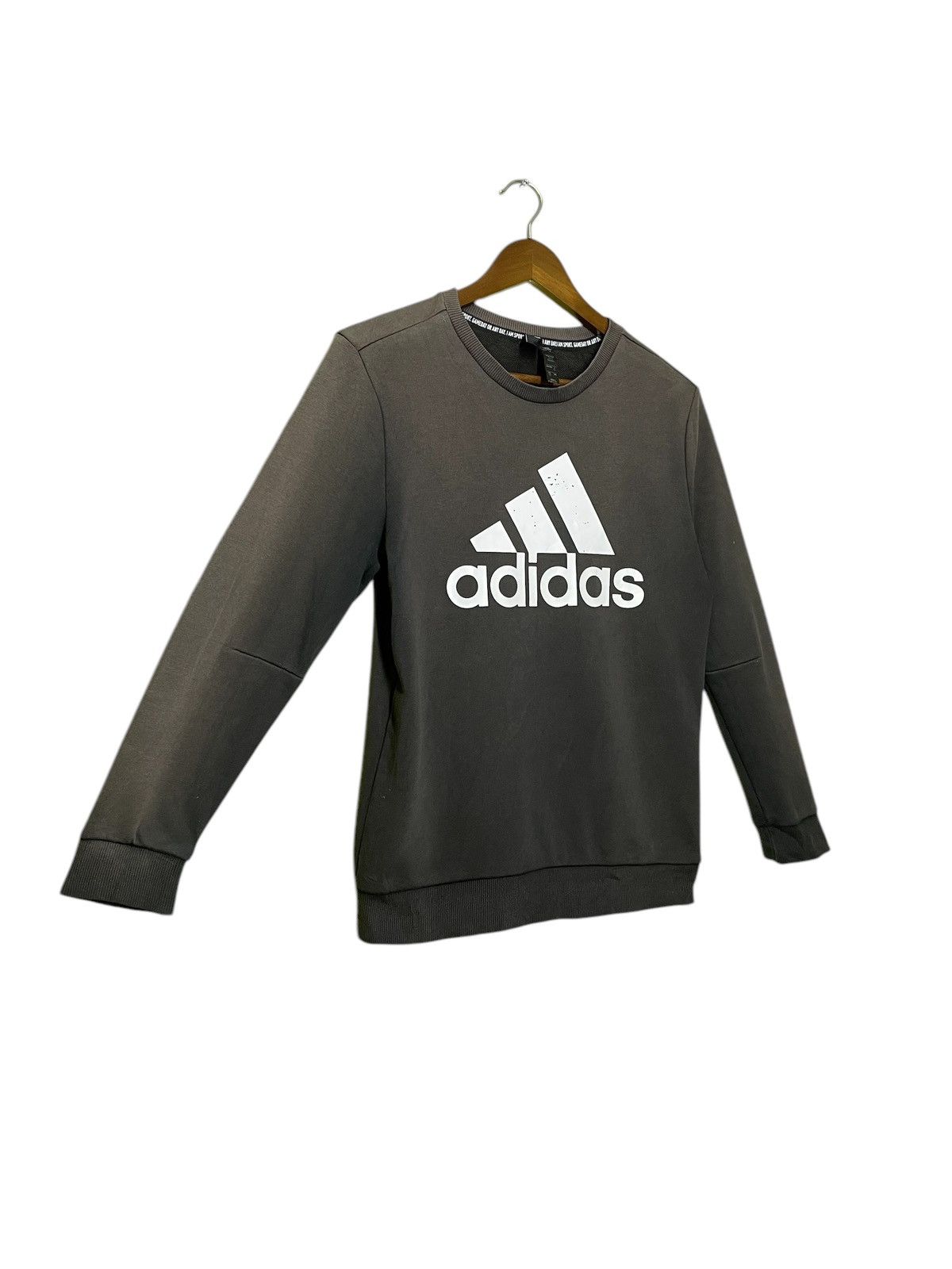 Adidas Adidas big logo print crewneck sweatshirt Size US M / EU 48-50 / 2 - 3 Thumbnail