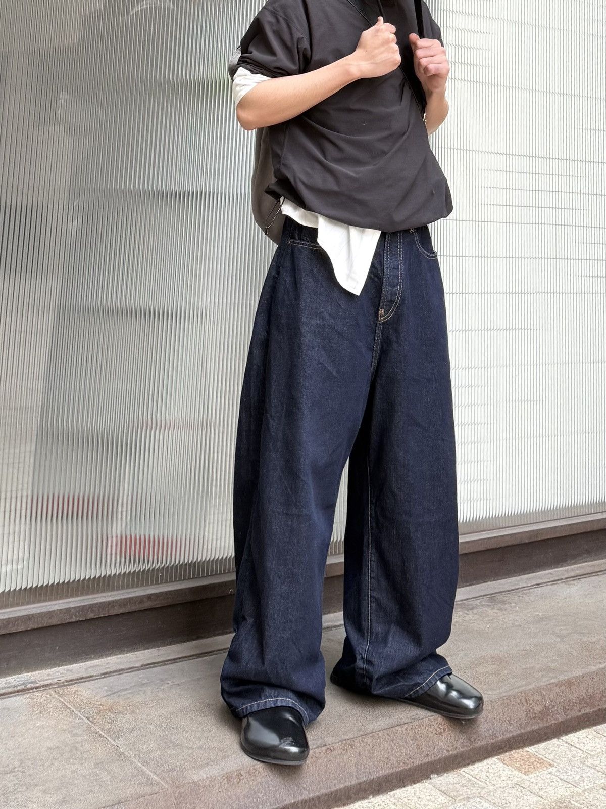 Japanese Brand Baggy Low Rise Denim Jeans Size US 32 / EU 48 - 2 Thumbnail