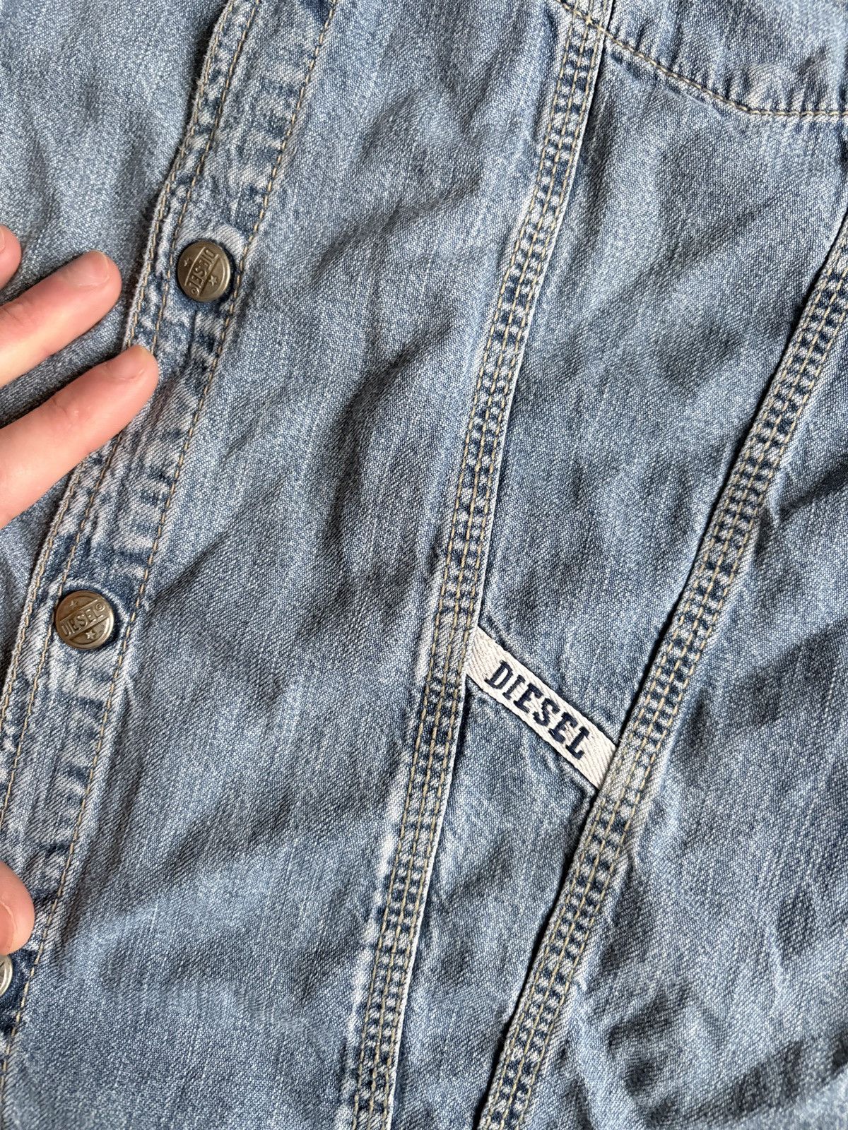 Diesel Vintage Diesel Denim Mini Logo Shirt Button Ups Size US M / EU 48-50 / 2 - 6 Thumbnail