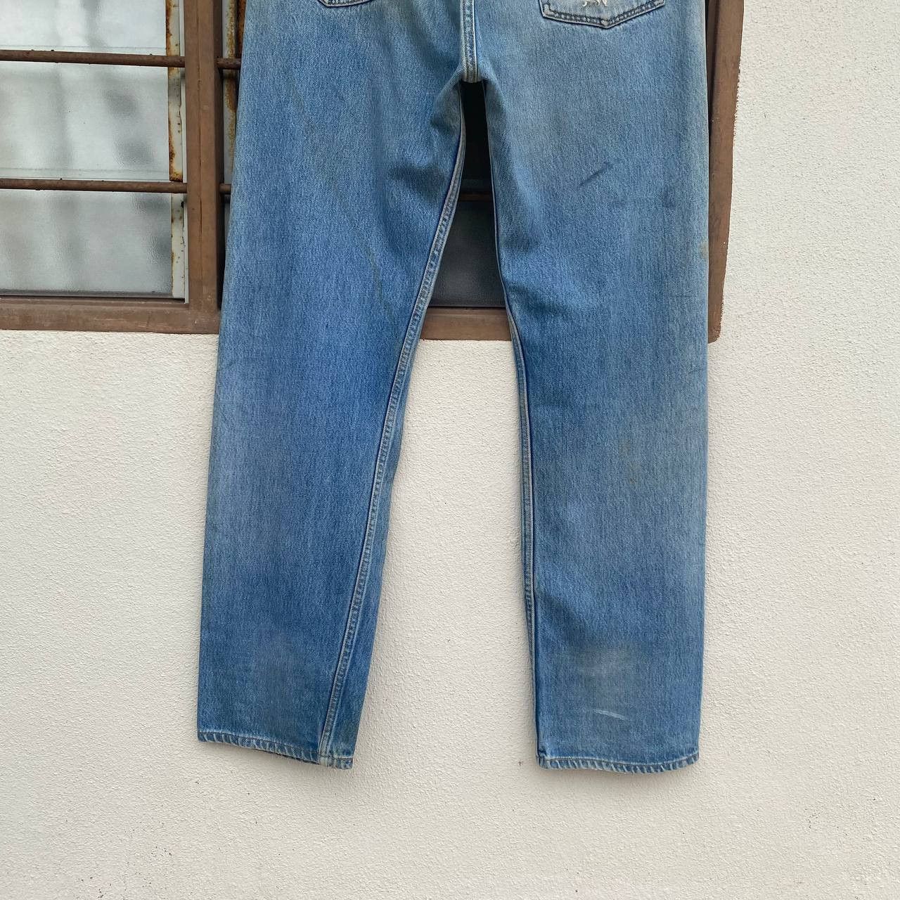 Levi's Vintage Clothing VINTAGE 00'S LEVIS 501 DISTRESSED DIRTY JEAN W35X33" Size US 35 - 7 Thumbnail