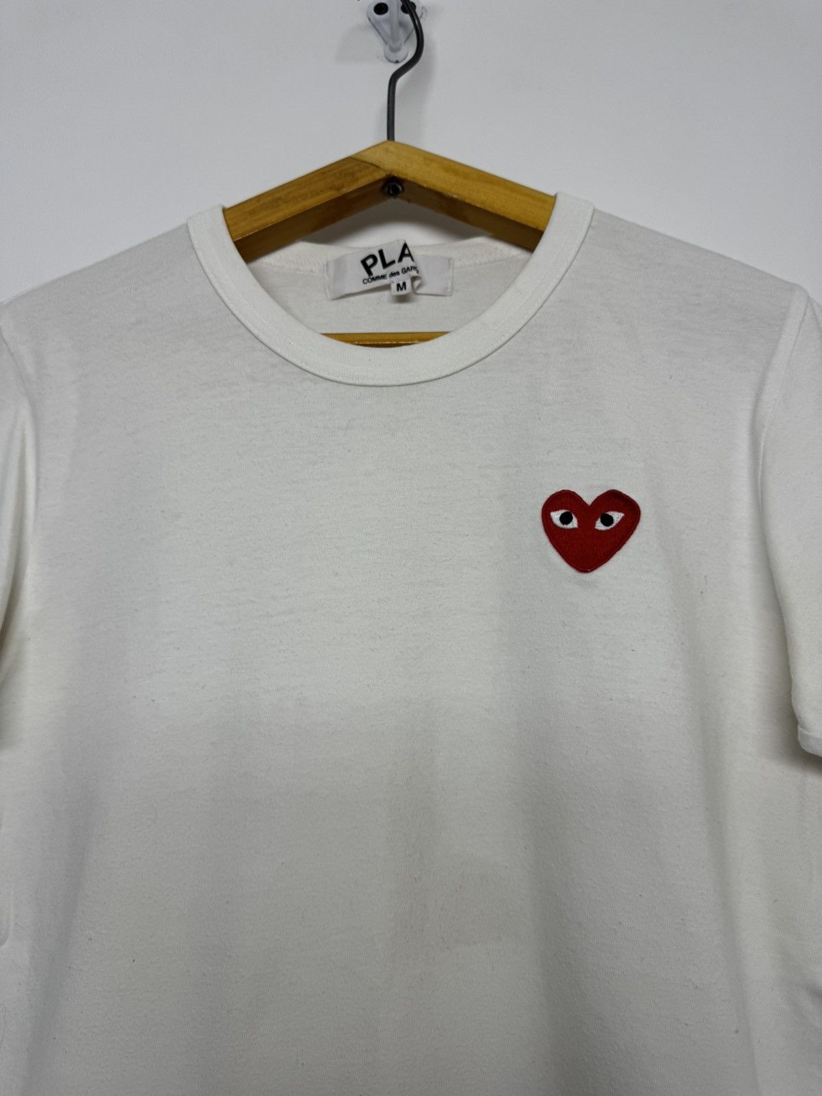 Comme des Garcons Comme des Garcons Play Logo Luxury T Shirt Size US M / EU 48-50 / 2 - 1 Thumbnail