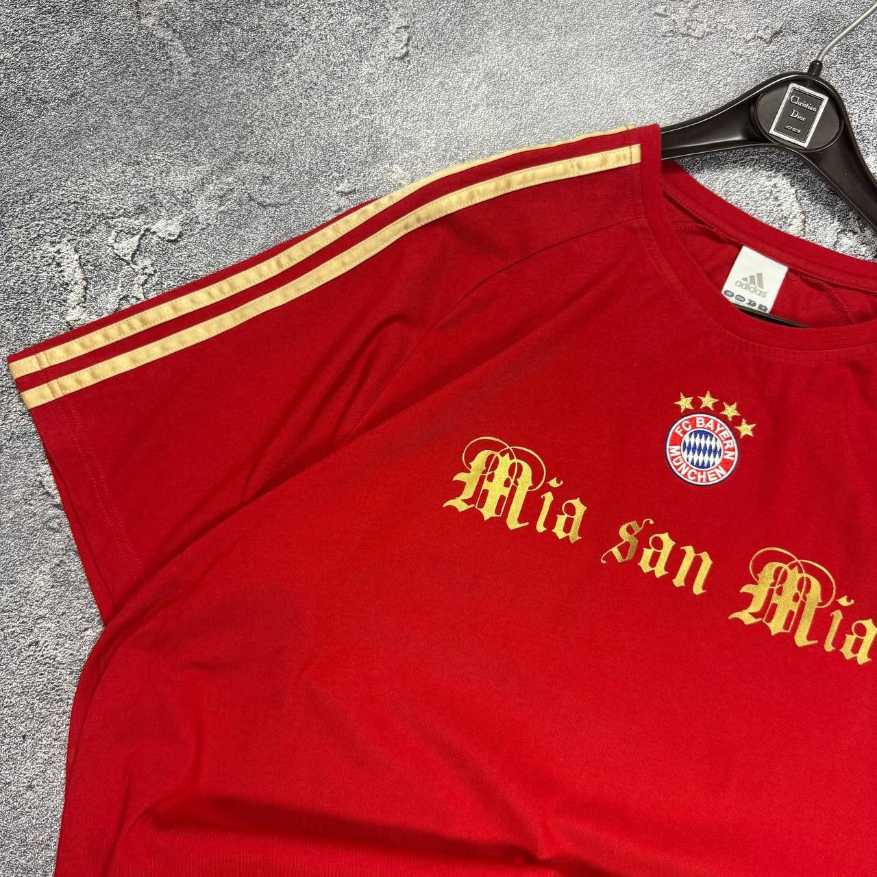 Adidas Rare Vintage Adidas FC Bayern Munchen EV T-shirt Size US L / EU 52-54 / 3 - 4 Thumbnail