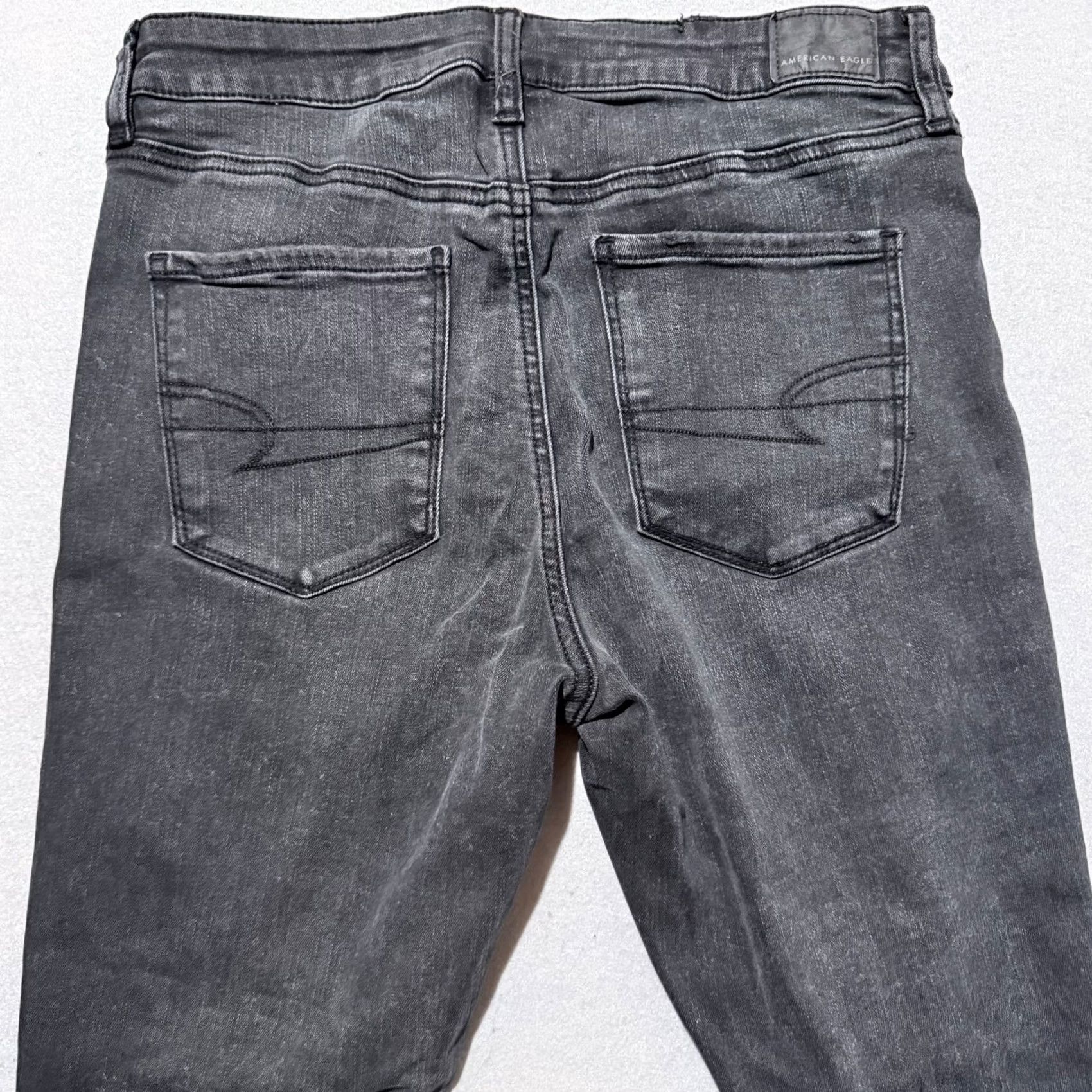 American Eagle Outfitters American Eagle Jeans Women Denim Stretch Ripped Distressed Skinny - 12 Short Black 5-Pocket Style Jeans Mens Womens Boys Girls Size 34" / US 12 / IT 48 - 4 Thumbnail
