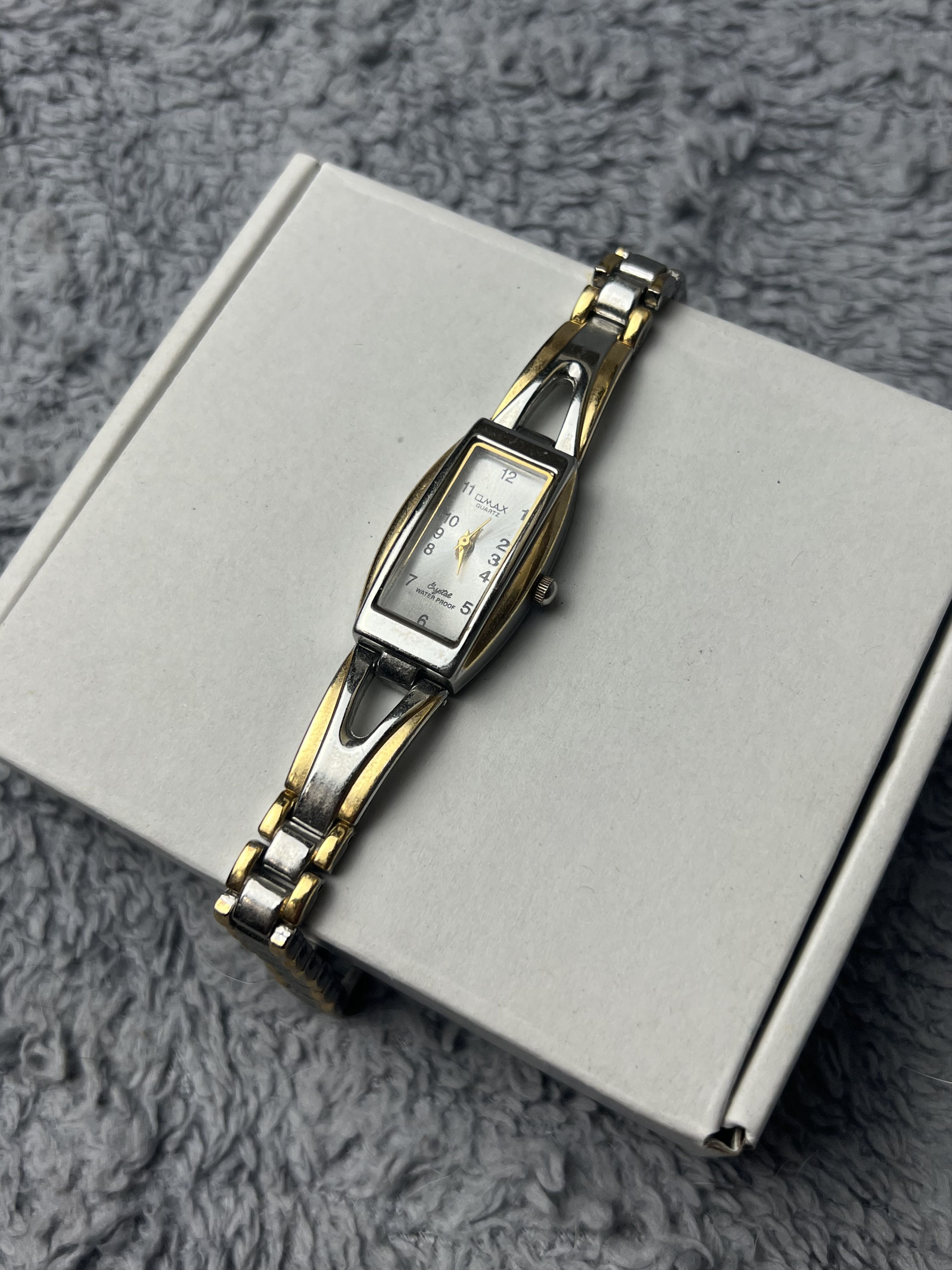 Vintage Vintage Omax Japanese Style Silver/Gold Bracelet Watch Size ONE SIZE - 8 Thumbnail
