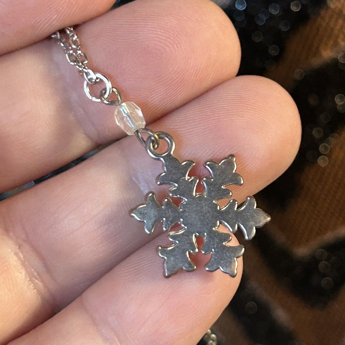 Handmade Handcrafted faceted clear rhinestone snowflake necklace Size ONE SIZE - 6 Thumbnail