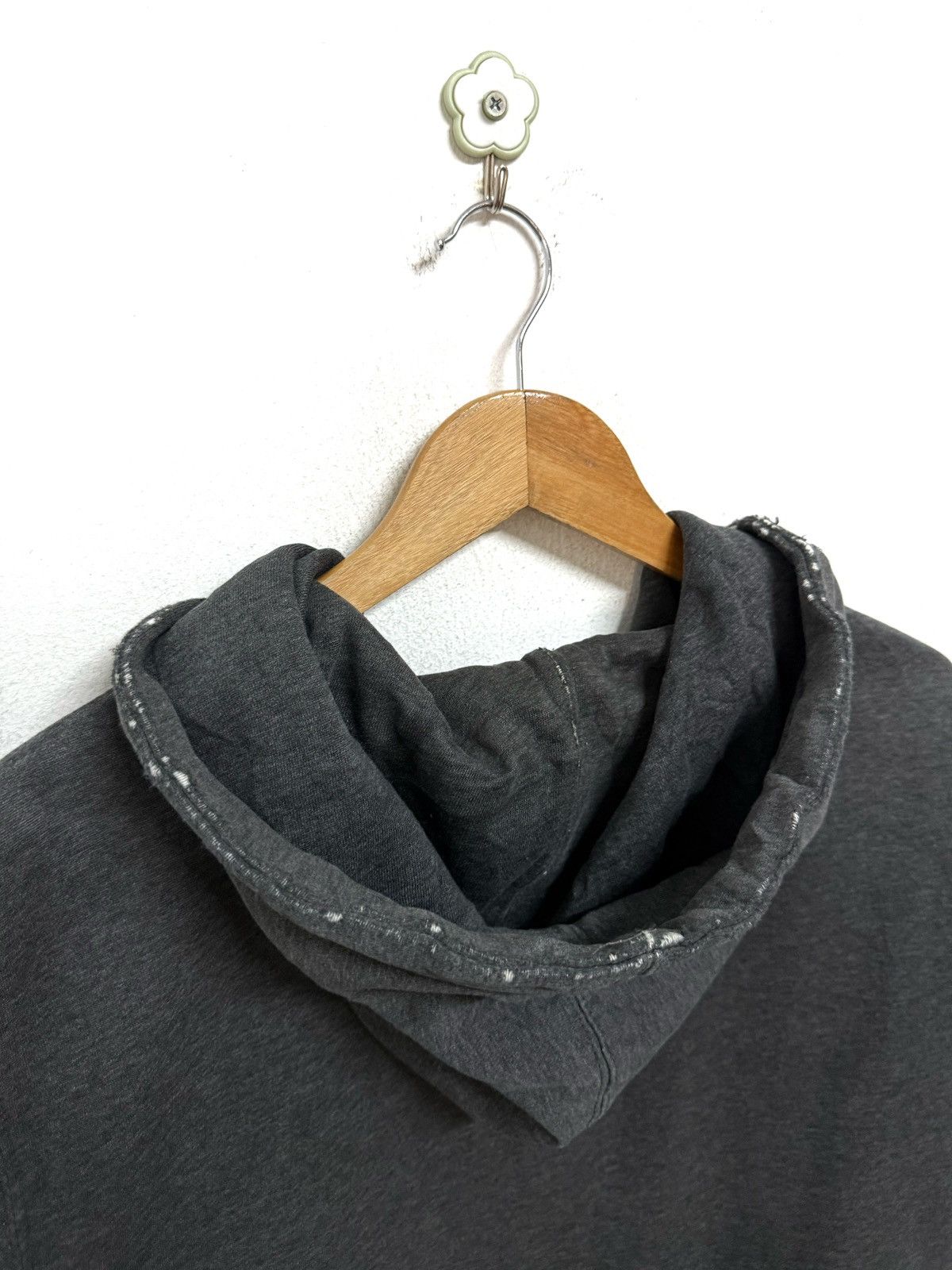 N4 × Stussy × Vintage Vintage Stussy Monogram Louis Vuitton No.4 Distressed Hoodie Size US L / EU 52-54 / 3 - 7 Thumbnail