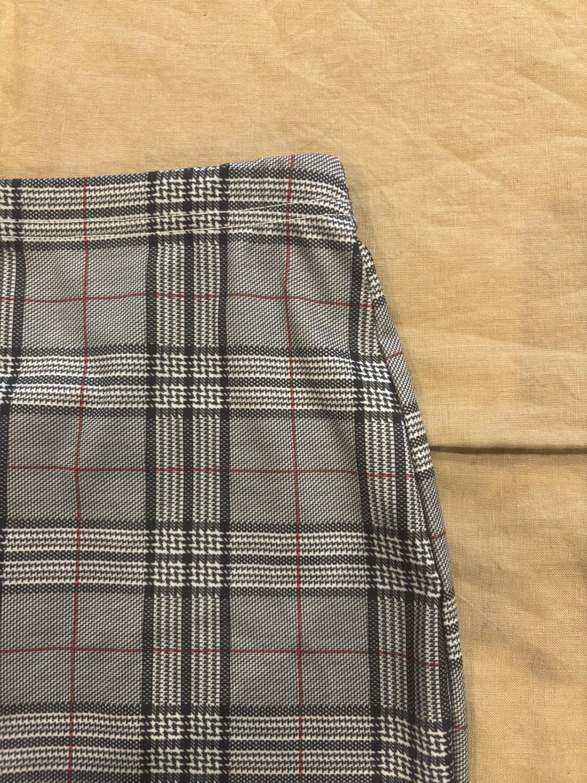 Other Plaid gray skirt.wb-46 Size 25" / US 0 / IT 36 - 7 Thumbnail