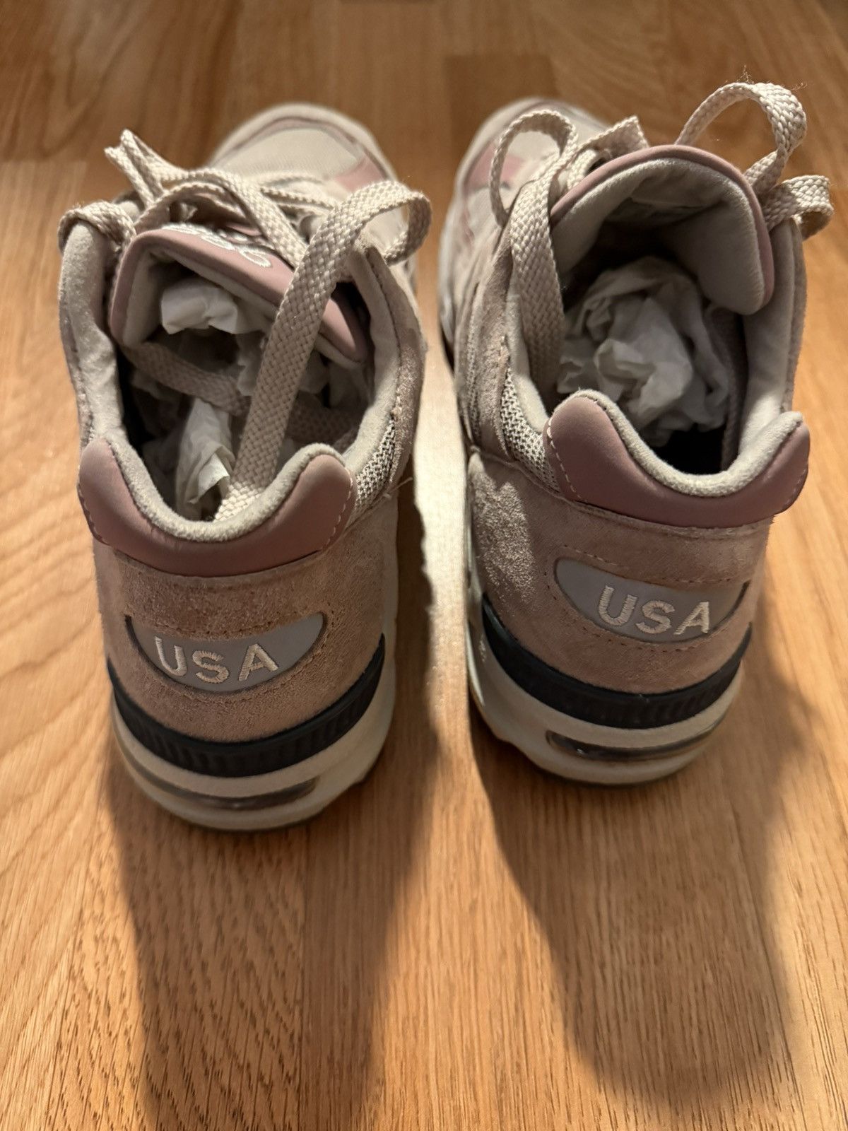 Kith × New Balance New Balance x Kith 990v2 M990K2 size 11 Size US 11 / EU 44 - 4 Thumbnail