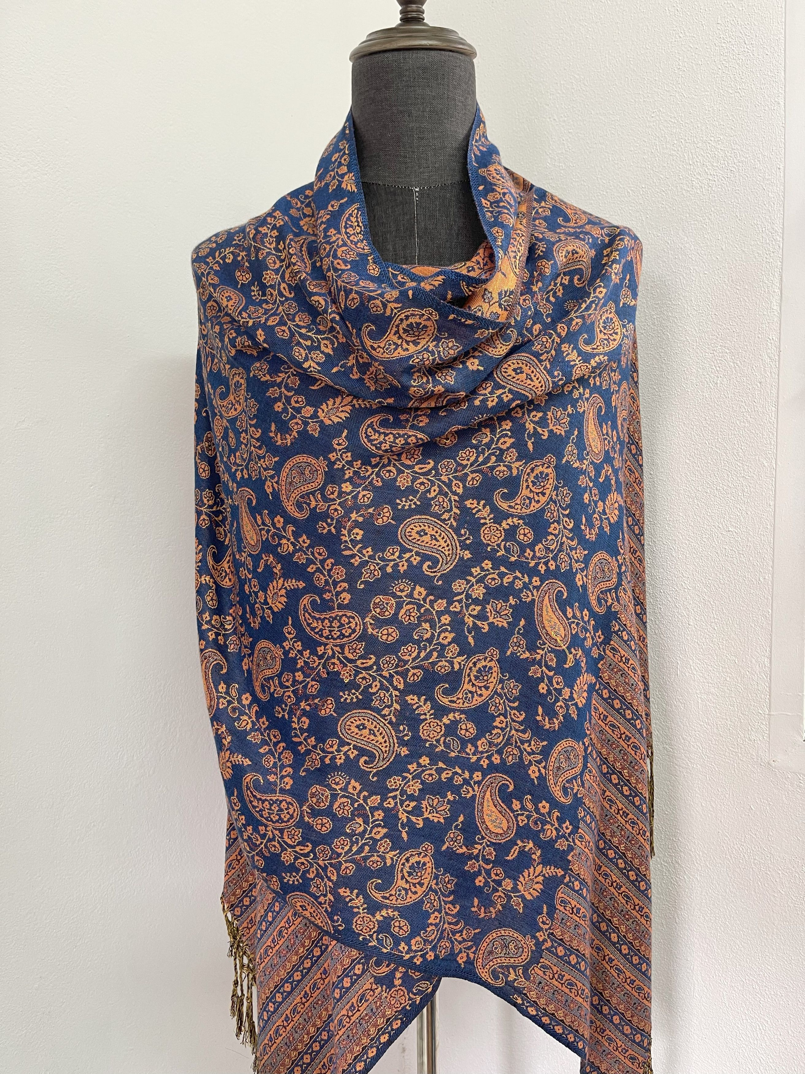 Vintage Vintage Big Size Scarves, Large-Sized Wrap Scarf - 6077 Size ONE SIZE - 8 Thumbnail
