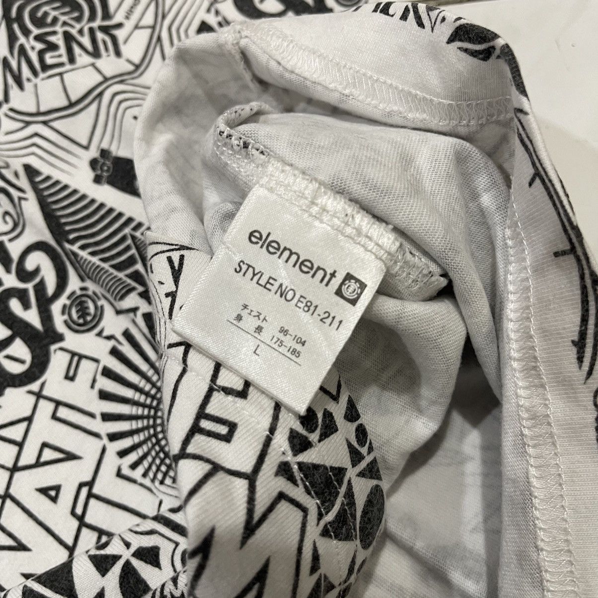 Element Very rare element skateboard all over print logo tee Size US L / EU 52-54 / 3 - 8 Thumbnail