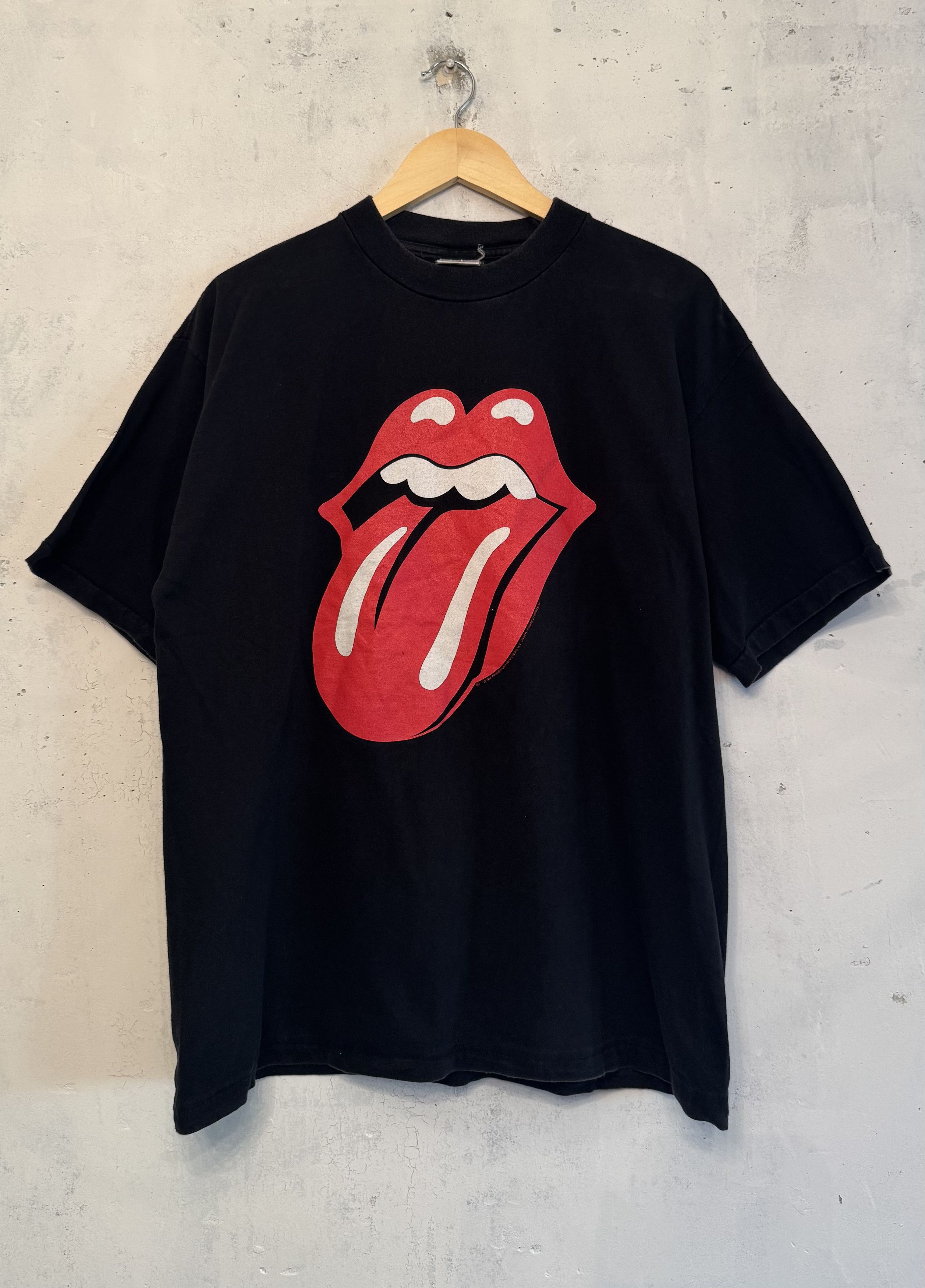 Band Tees Vintage 1994-1995 The Rolling Stones Voodoo Lounge T-shirt Size US XL / EU 56 / 4 - 1 Thumbnail