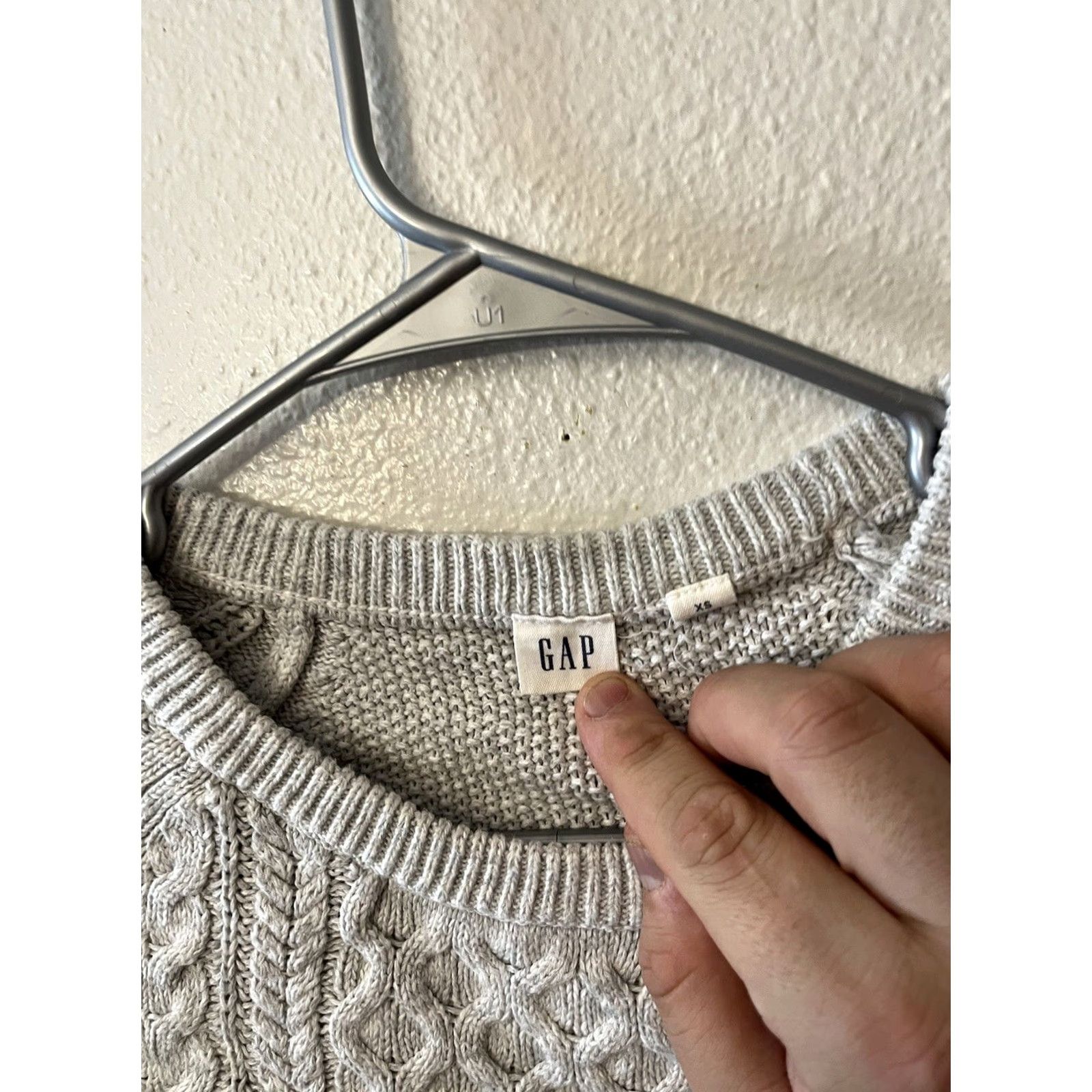Gap Gap Womens Gray Cable Knit Pullover Sweater XS Long Sleeve Crew Neck Size XS / US 0-2 / IT 36-38 - 2 Thumbnail