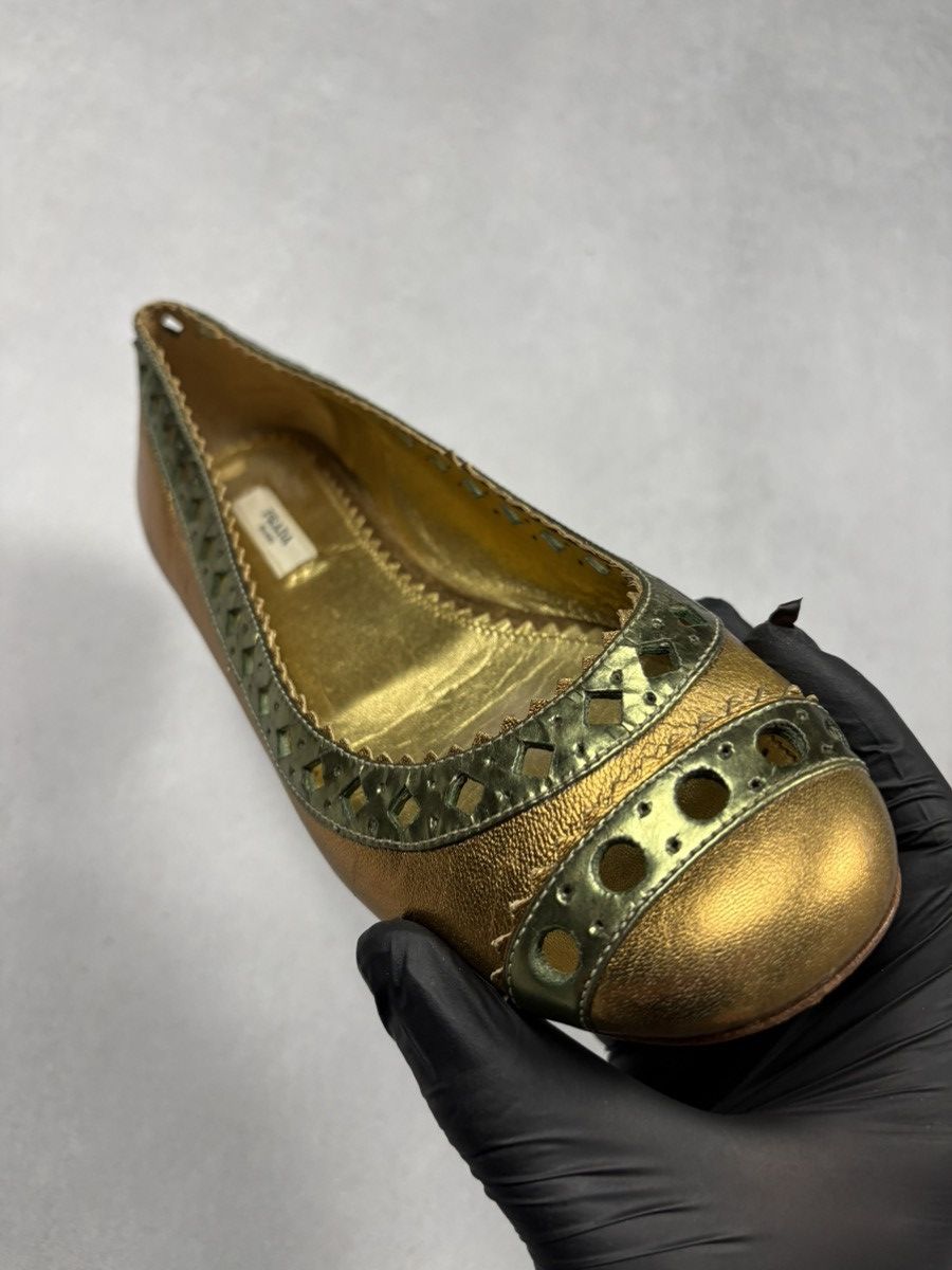Prada Archive Prada Milano Metallic Gold Ballet Flats 38.5 Vintage Size US 8.5 / IT 38.5 - 5 Thumbnail
