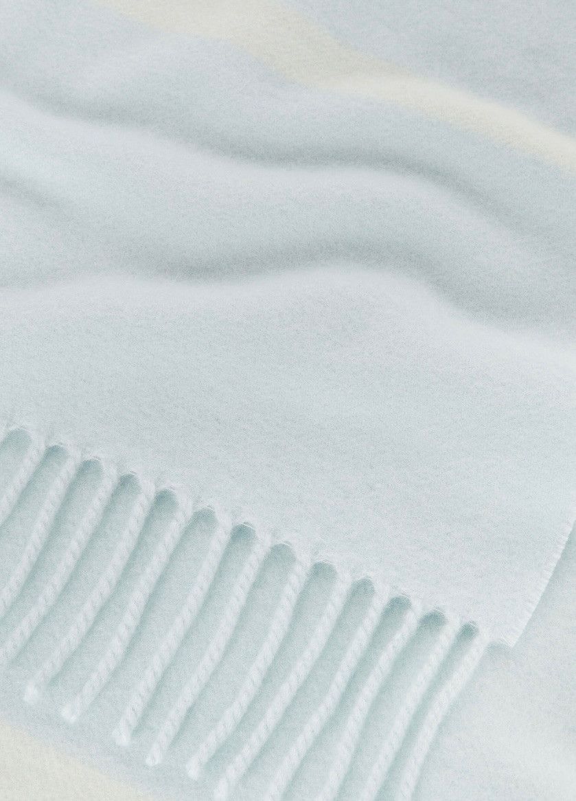 Loro Piana o1srvl11e0325 FAN9605 Size: OS / Lunar Scarf in Light Blue Size ONE SIZE - 2 Thumbnail