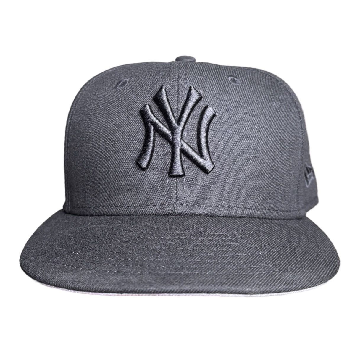 Other New Era NY Yankees New York Snapback Cap Black Size 7 1/4 Size ONE SIZE - 2 Thumbnail