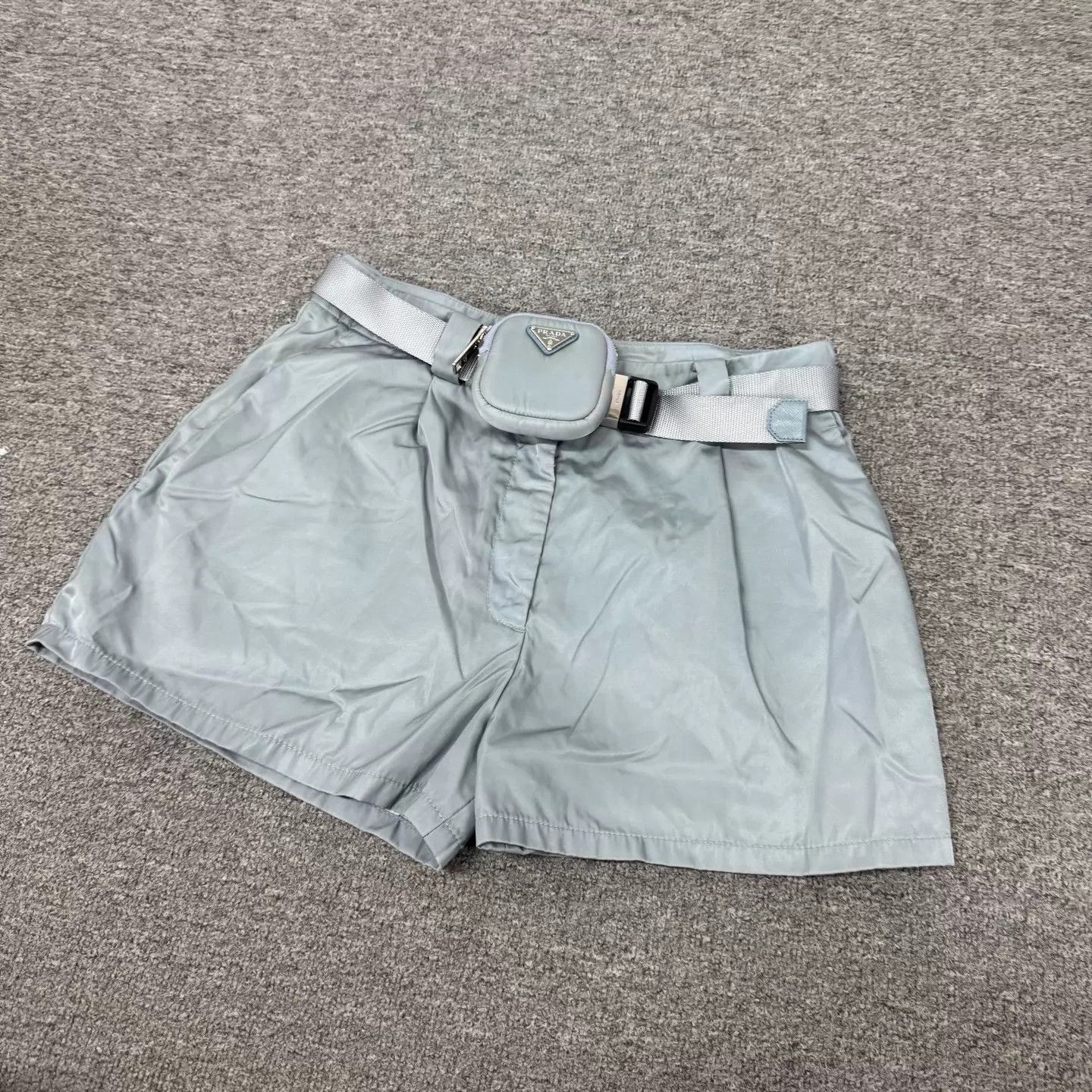 Prada Prada recycled nylon 40s shorts 99 new Size 27" / US 4 / IT 40 - 3 Thumbnail