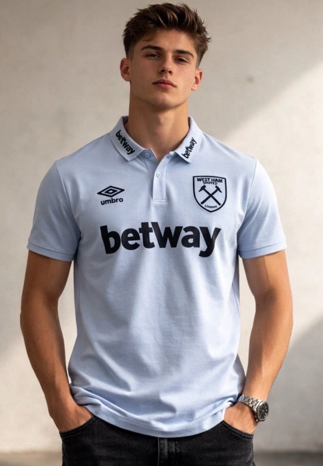 Umbro West Ham United London Umbro Polo Shirt Blue Short Sleeve Size US L / EU 52-54 / 3 - 1 Thumbnail