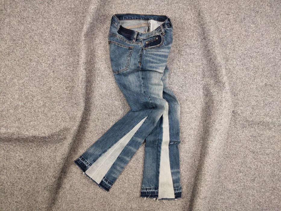 vintage-mnml-design-japanese-dark-distressed-flared-jeans-y2k-style