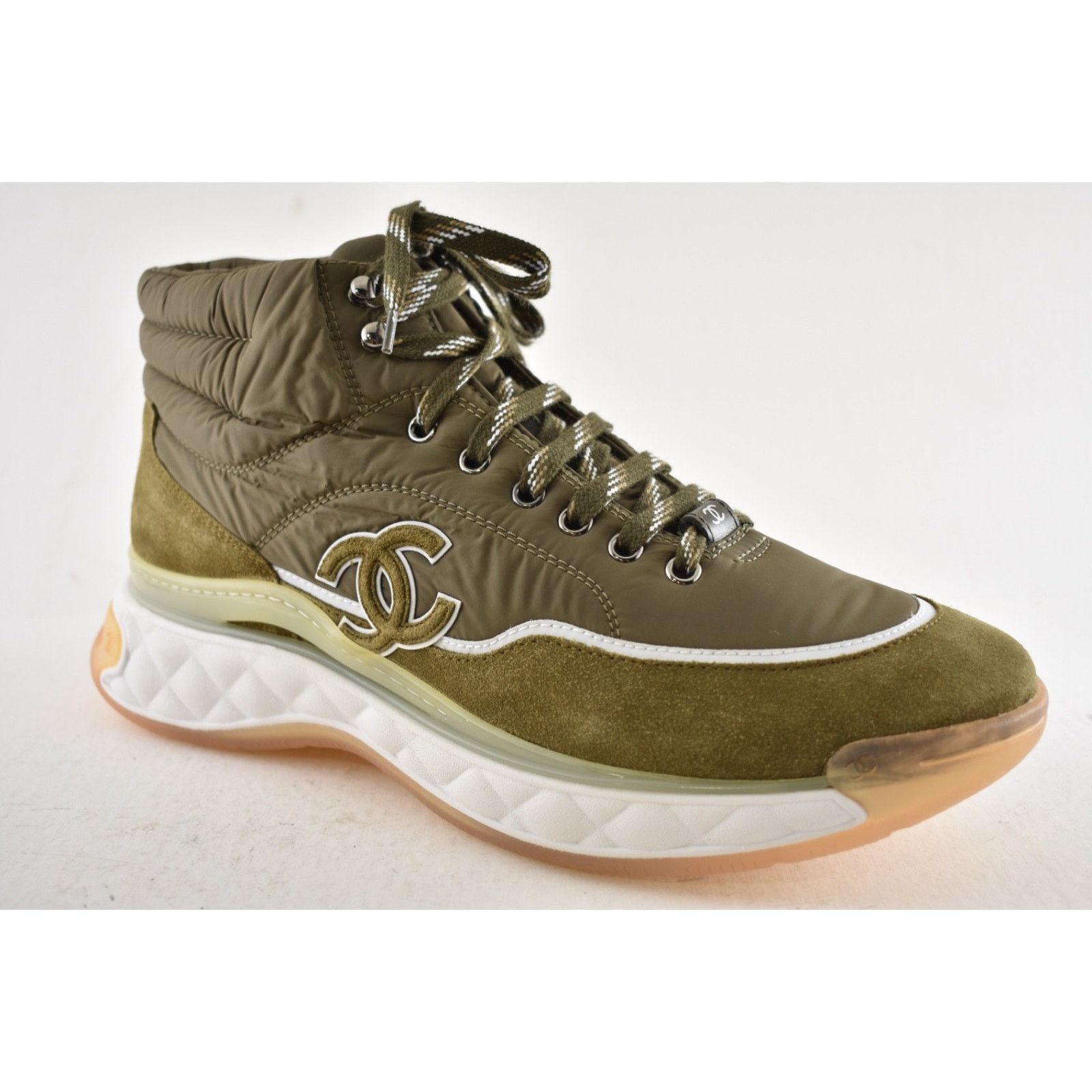Chanel Chanel 19B Green Quilted Platform CC Logo High Top Trainer Size US 11 / EU 44 - 5 Thumbnail